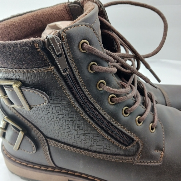 Arizona Mens Boots Feldspar Brown 10M Faux Leather Anti Slip New - Picture 5 of 9